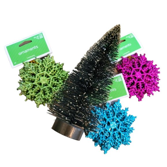 Bottlebrush Christmas Tree and Sparkle Ornaments Decorations DH641 - Picture 2 of 7